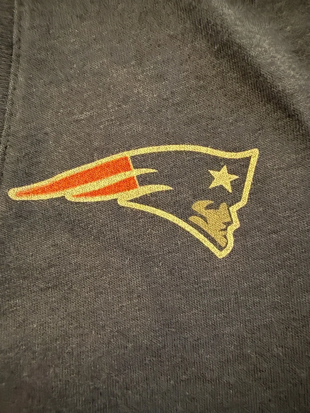 Nike Navy, Red & Silver Patriots V-Neck Tee - L
